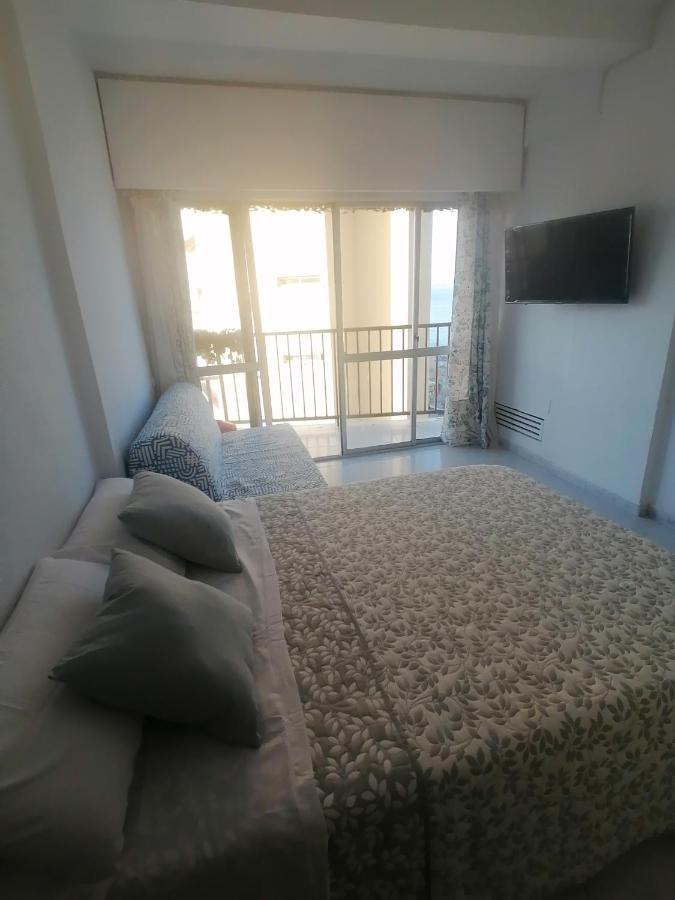 Lovely Apartment In Front Of The Beach. Fuengirola Exteriör bild