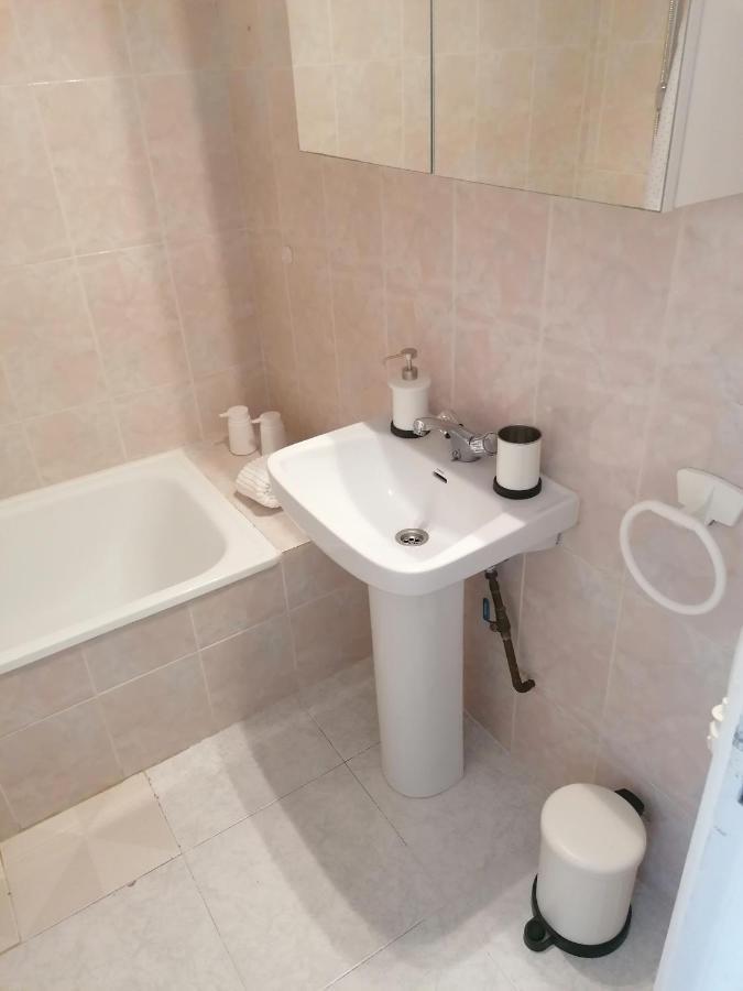 Lovely Apartment In Front Of The Beach. Fuengirola Exteriör bild